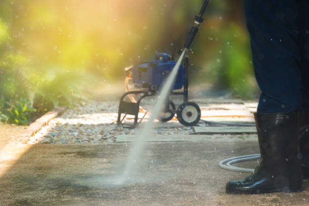 Lewistown, MT  Pressure Washing Services Company
